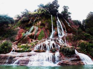 bisheh waterfall 1