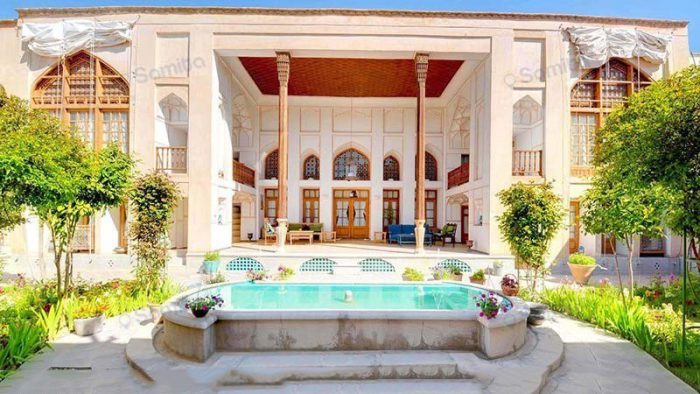 esfahan bekhradi traditional hotel facade e1600076243448