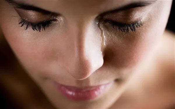 عمل-جراحی-بازکردن-مجرای-اشکی-در-ایران