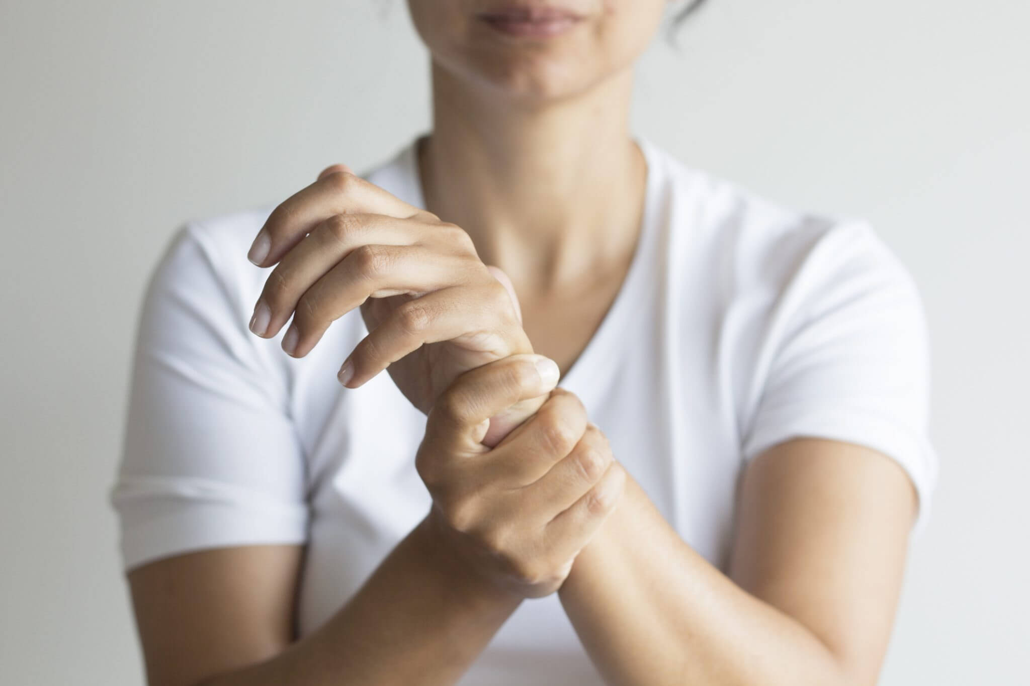 Carpal tunnel syndrome: symptoms and treatment