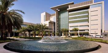 american hospital uae