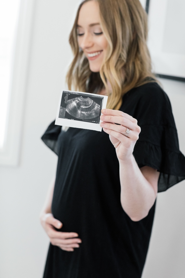 eatsleepwear-kimberlylapides-lifestyle-ivf-fet-frozenembryotransfer-pregnancy-1pp_w600_h900-2